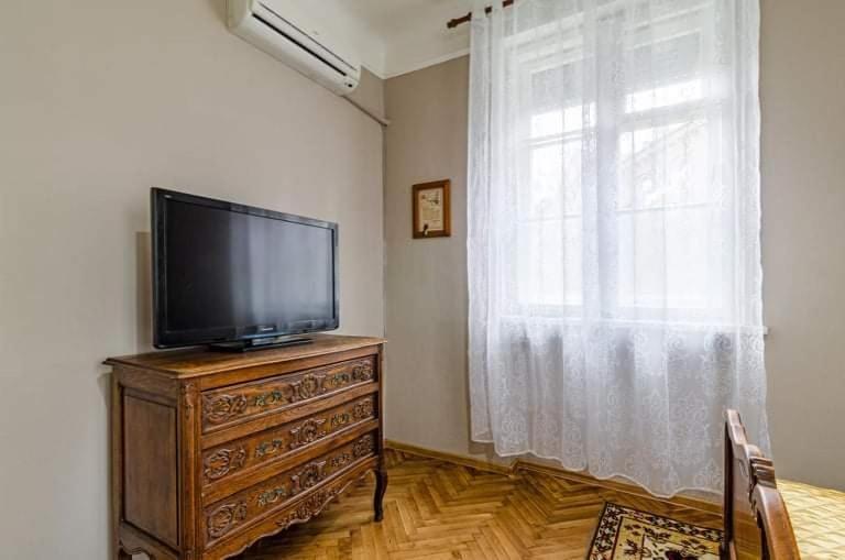 Апартамент Жасмин Apartment Varna Ngoại thất bức ảnh